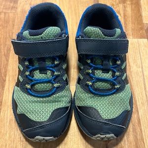 Merrell Kids Nova 2 Sneaker. Size 12.5. Navy and green.